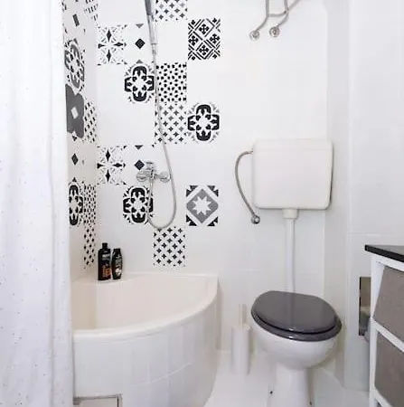 Lovely & Cosy With A Spacious Balcony * 斯普利特